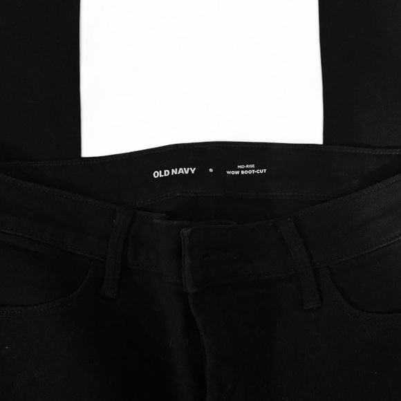 NWOT Old Navy Women’s Black Mid Rise Wow Boot-Cut Jeans - Picture 3 of 3
